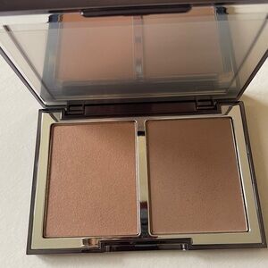 Wayne Goss Radiance Boosting Face Palette Bronze and Sculpt